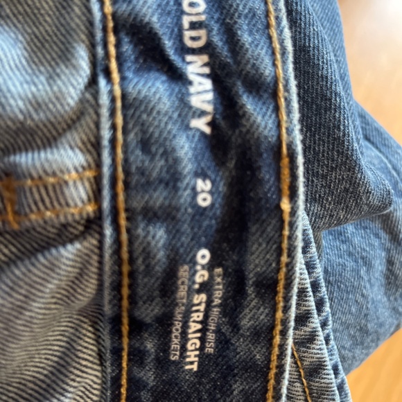 Old Navy jeans - Picture 3 of 3